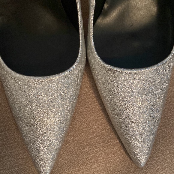 Textured Metallic Heels (Good American) - Picture 4 of 8